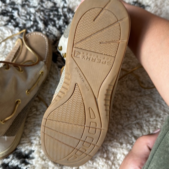 SOLD Sperry Lace up boots - Picture 5 of 6
